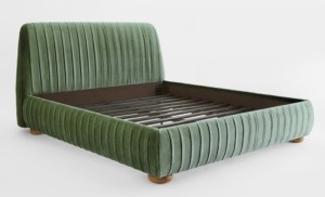 Vivienne Velvet Upholstered Bed, Queen?