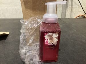 Case of (4) Goodbaths May Bloom Foaming Hand Wash 