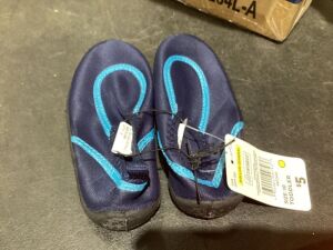 Case of (5) Blue Aqua Shoes, Multiple Sizes 