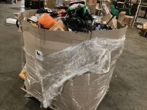 Pallet FULL of Small Halloween Items