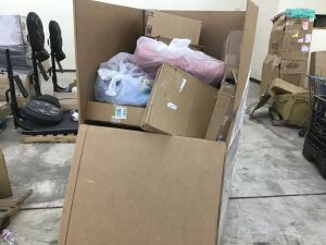 Pallet of Uninspected E-Commerce Return Items