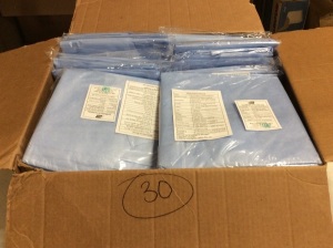 Lot of (30) Non Surgical Isolation Aprons - New