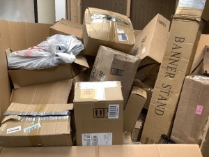 Presorted Mixed Condition Amazon Returns Pallet