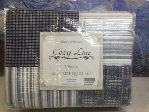 Cozy Line 3 Piece King Size Quilt Set - Appears New