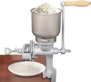 Hand Cranking Operation Grain Grinder