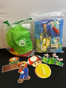 Super Mario & Luigi Hats/ Gloves and Twin Duvet Cover with 2 Pillow Cases