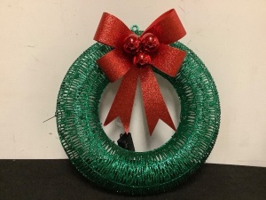 Battery Operated Glitter Christmas Wreath 18.5”