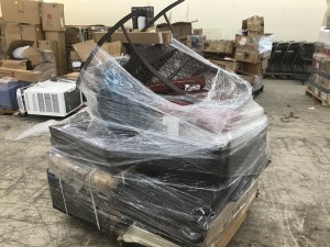 Pallet of Wicker Furniture Parts 