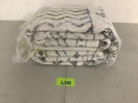 6x9ft Art and Tuft Ariea Rug 
