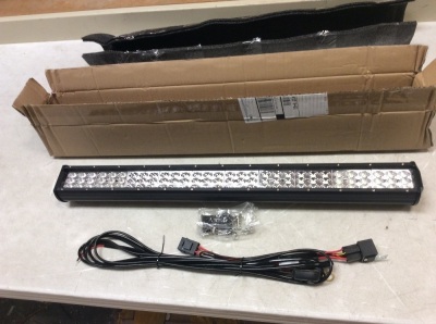 28" LED Light Bar - Appears New 