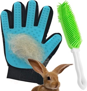 Case of (100) New Pet Groomin Glove and Brush Sets.