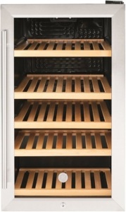 GE Wine and Beverage Cooler, Holds 31 Bottles or 125 Cans - Appears New 