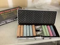 500pc Poker Game Set - Case is Damaged&nbsp;