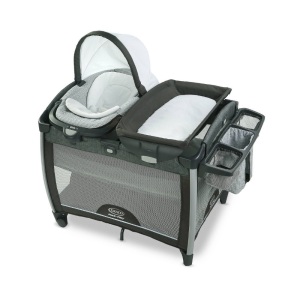 Graco Pack 'n Play Rock 'n Grow Playard - Appears New 