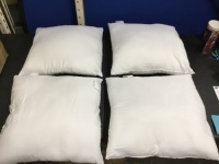 Lot of (4) Niagara Sleep Solutions Pillows - Appear New