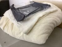 Maphissus Fluffy Boho Cream Ivory Velvet King Comforter & Shams