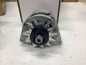 Mahle Alternator - Small Broken Plastic Piece 