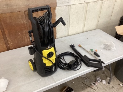 VEVOR Electric Pressure Washer w/ 30 ft Hose & Reel, 2000 PSI, Max 1.65 GPM, 5 Quick Connect Nozzles