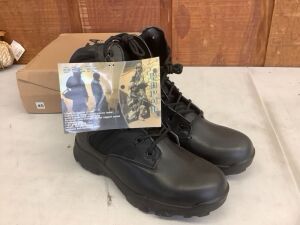 Delta Tactical Boots, Size 45 