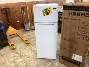 Magic Chef 7.3 cu ft Two Door Refrigerator 