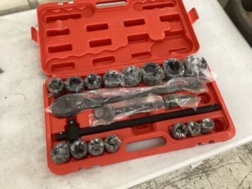 Heavy Duty Standard 1/2" Drive Socket Set, Missing 2 Pieces