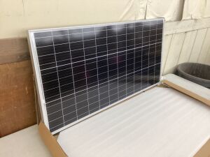 Eco-Worthy Monocrystalline Solar Panel - Small Dent on Back 