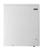 Magic Chef&nbsp;5.0 cu. ft. Chest Freezer in White - Dented&nbsp;