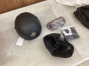 Half Face Motorcycle Helmet with Goggles 