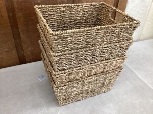 Set of 4 Seagrass Storage Tote Baskets, Laundry Organizer w/ Insert Handles 