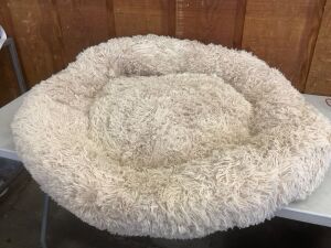 Fuzzy Pet Bed 