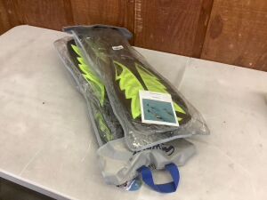 Lot of (2) S Wave Dive Fins, Large