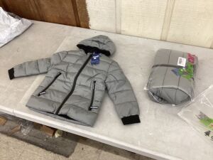 Lot of (2) Hiheart Boys Girls Thick Padded Winter Coat, 4-5T