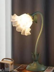 LOISIS Flower table lamp