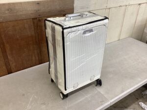 20" Carry On Luggage 