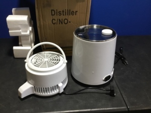 BestEquip Pure Water Distiller 4L&nbsp;750W Stainless Steel - E-Comm Return, Untested&nbsp;