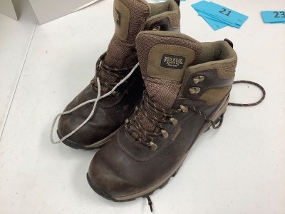 RedHead Wildcat Hiking Boots, Mens 11W - E-Commerce Return, Worn