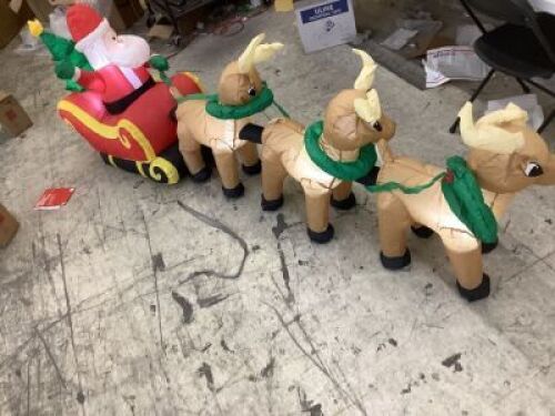Lighted Inflatable Santa Claus & Reindeer Christmas Decoration - 9ft&nbsp;