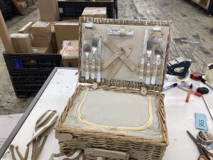 Wicker Picnic Basket 