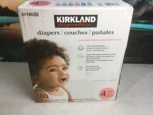 Kirkland Signature Baby Diapers, Size 4, 180 ct - New