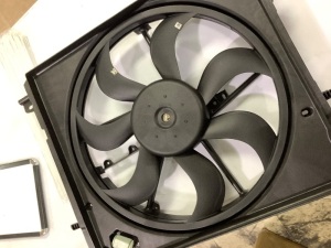 monitor fan 