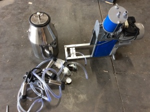 Electric Milking Machine for Farm Cows - Unknown Condition