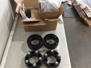 Wheel Spacers - Appear New 