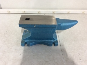 55LB Round Horn Anvil - Appears New 