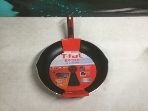 T-fal B0390764 Excite ProGlide Nonstick Thermo-Spot Heat Indicator Fry Pan, 12-Inch, Red - New 