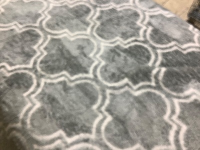 gray and white area rug 10ftx7ft