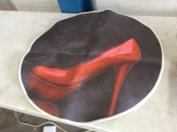 Red High Heel Round Rug - E-Commerce Return