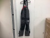 Strike Master Surface Bibs Size M