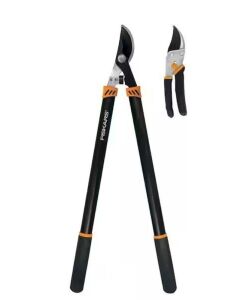 Fiskars 2-Piece Pruner Set with 28 in. Bypass Lopper and 5.5 in. Bypass Pruner