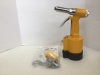 Global Premium Heavy Duty Air Hydraulic Riveter