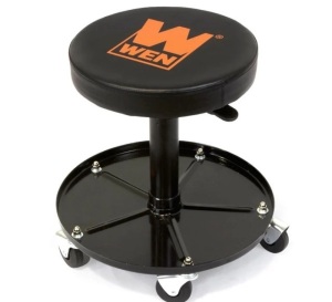 WEN 73012T 300-Pound Capacity Pneumatic Rolling Mechanic Stool$45.00